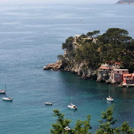 Proche Opera Et Gare