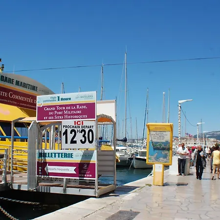 Proche Opera Et Gare Apartman *